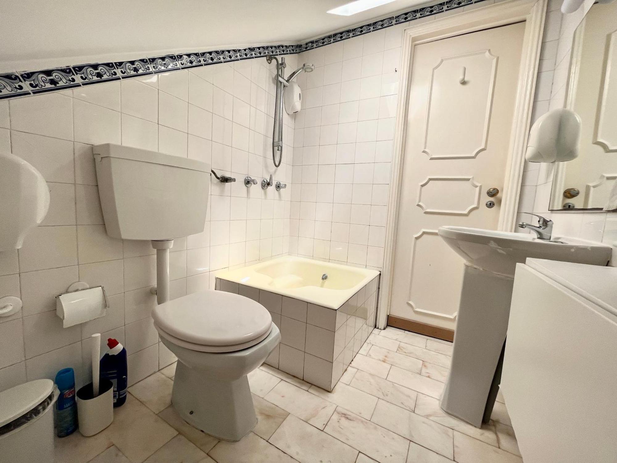 Eco Ljmonade Hostel Cascais Bagian luar foto