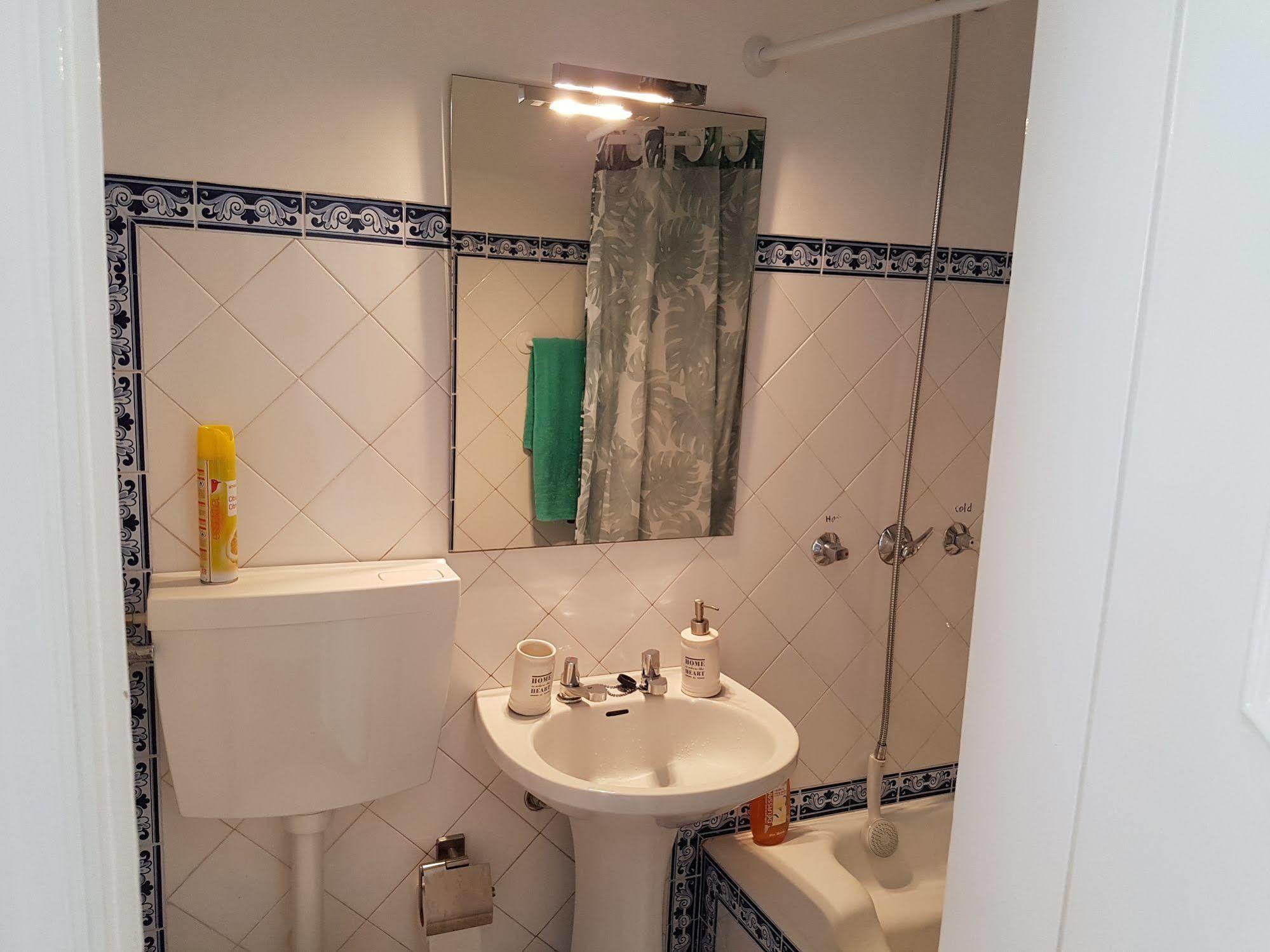 Eco Ljmonade Hostel Cascais Bagian luar foto